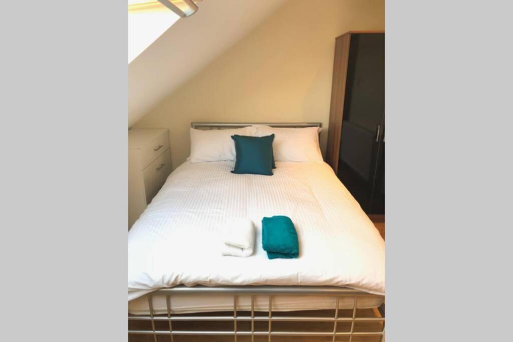 S6 Ensuite Loft Studio Space London Bagian luar foto
