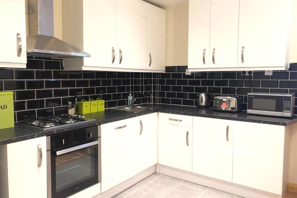 S6 Ensuite Loft Studio Space London Bagian luar foto