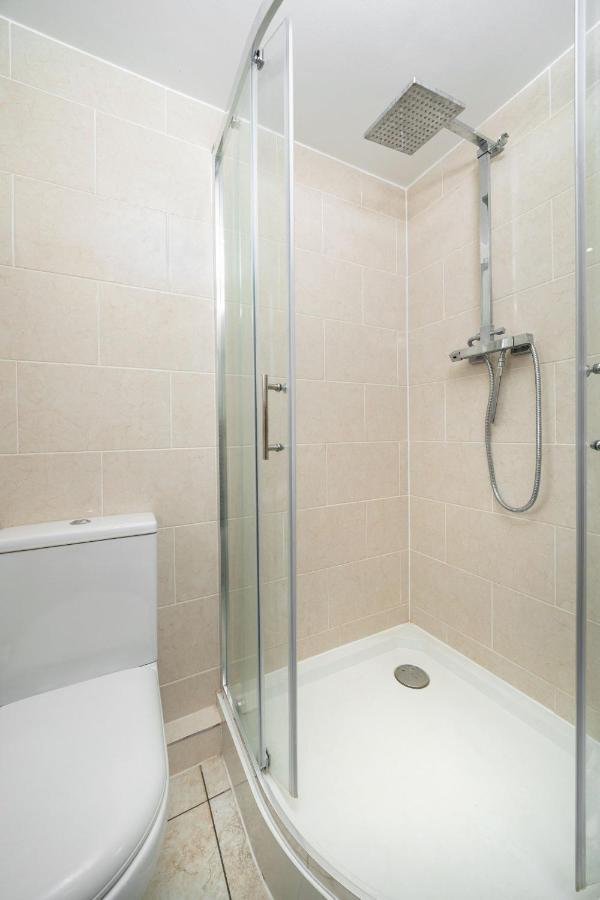 S6 Ensuite Loft Studio Space London Bagian luar foto