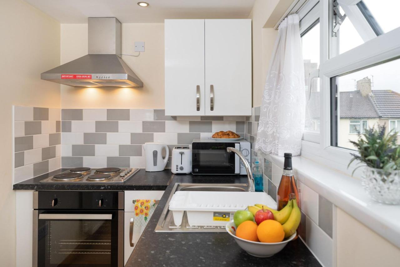 S6 Ensuite Loft Studio Space London Bagian luar foto
